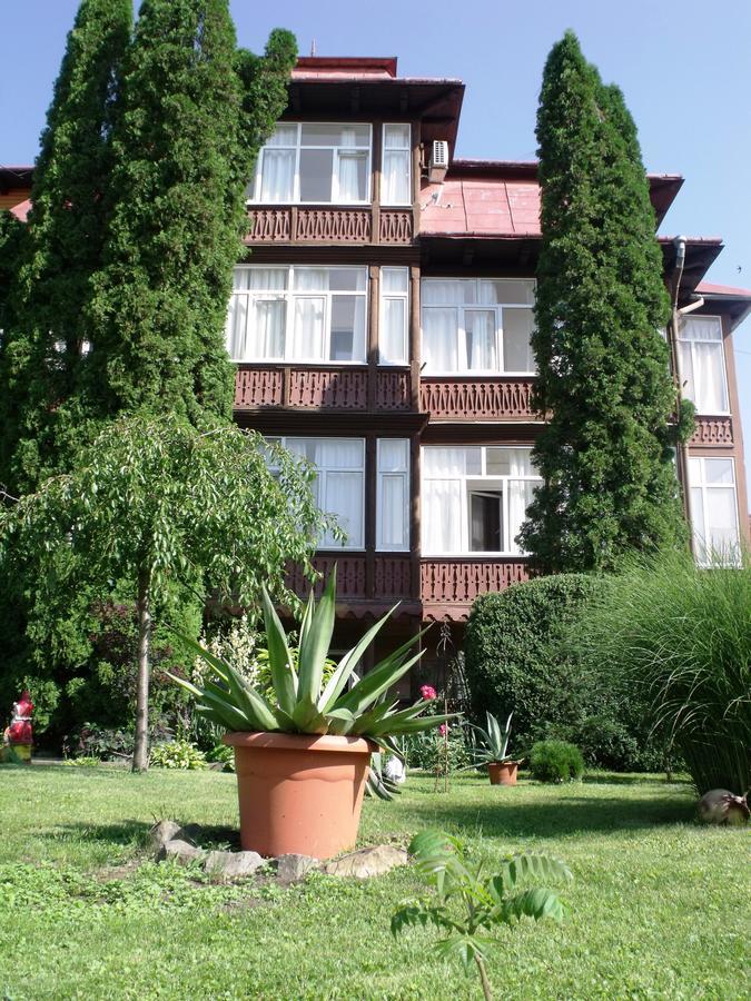 Сонячна Hotel Truskavets Exterior photo